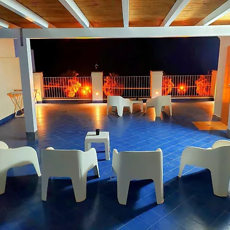 Gasthuis Zagma Un Passo Dal Mare 3*