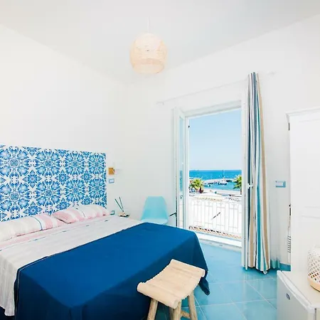 Zagma Un Passo Dal Mare Canneto (Lipari)
